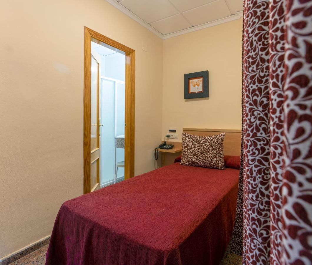 Hotel Anna Cocentaina Esterno foto