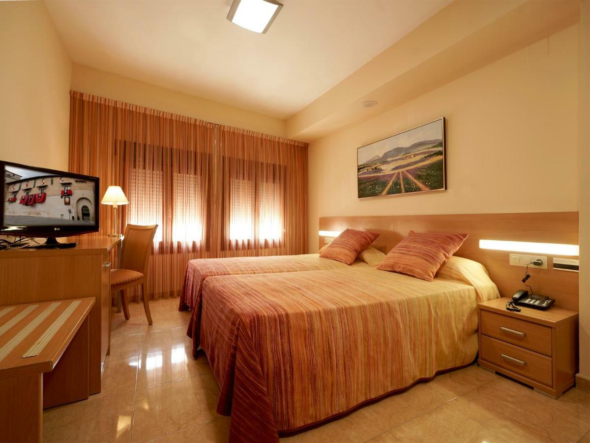Hotel Anna Cocentaina Esterno foto